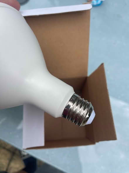 Photo of free A pair of 18W LED ES fitting bulbs (Chesham HP5) #3