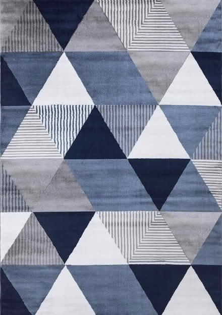 Photo of free Navy Blue & Grey Rug 160x230cm USED (Tooting SW17 9TD) #2