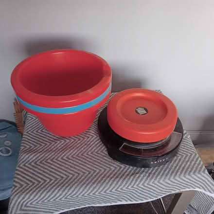 Photo of free Weighing scales (CF83 1BR- Caerphilly) #2