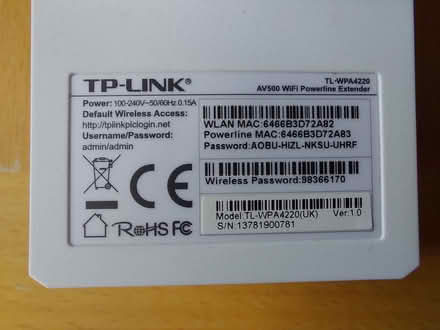 Photo of free TP-LINK wired/wi-fi extender kit (Datchet SL3) #4