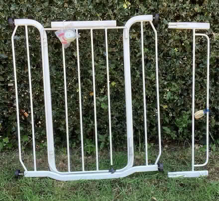 Photo of free Steel stair gate and extension (Kenilworth CV8) #1