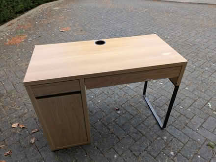 Photo of free IKEA desk (North Hinksey OX2) #2