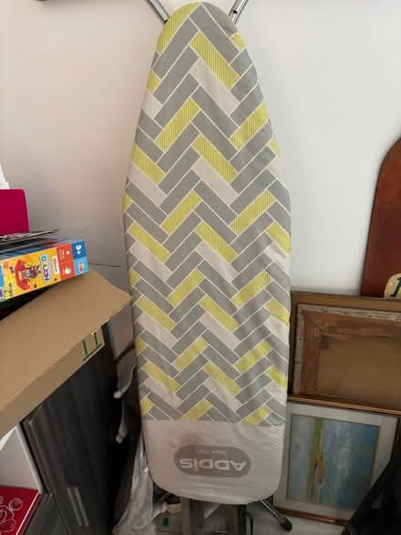 Photo of free Iron & board (HP13) #1