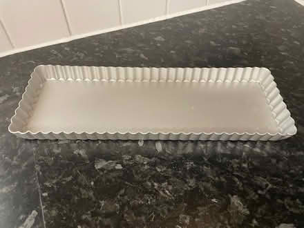 Photo of free Fluted Oblong Baking Dish (Cambridge CB4) #1