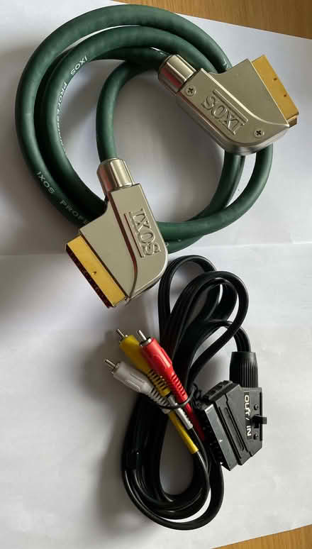 Photo of free SCART, SCART to Phono & mini-DIN converter cables (Heswall CH60) #1