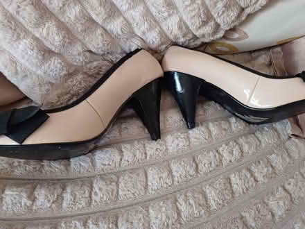 Photo of free Shoes size 6 (Malvern Link WR14) #2