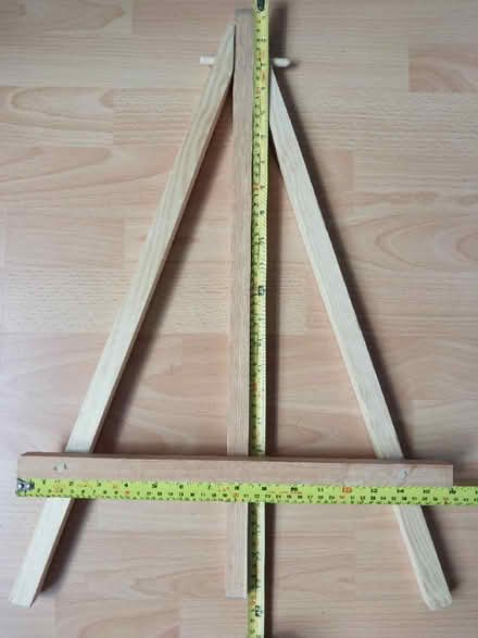 Photo of free Tabletop Easel (Ealing Pitshanger W5) #2