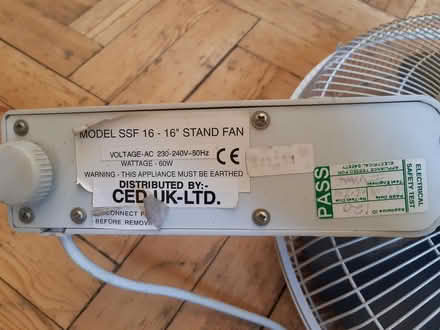 Photo of free Pedestal fan (Reigate RH2) #4