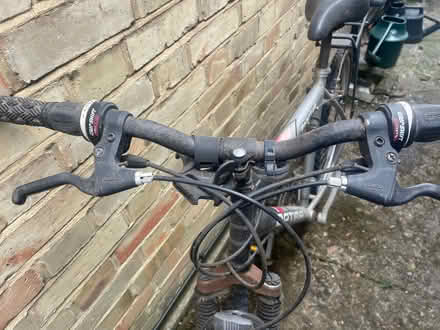 Photo of free Men’s bike (Molesey KT8) #4