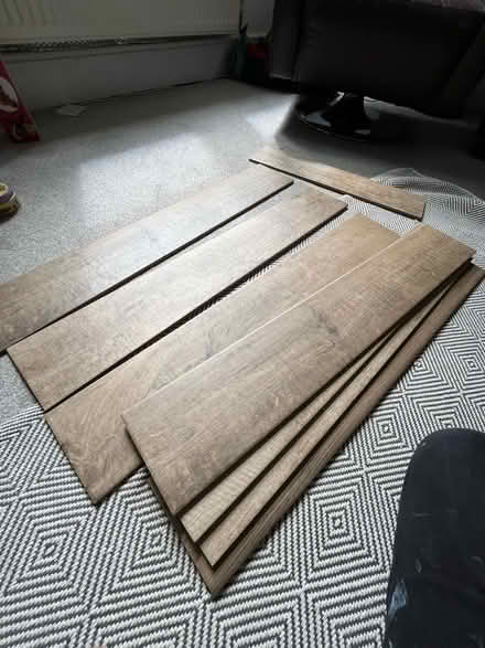 Photo of free Wood effect porcelain tiles (Osney OX2) #2