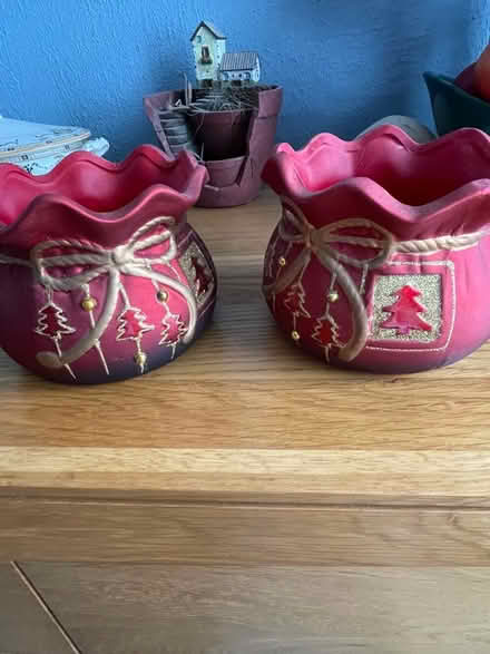 Photo of free Christmas Plant Pots (Linden GL1) #1