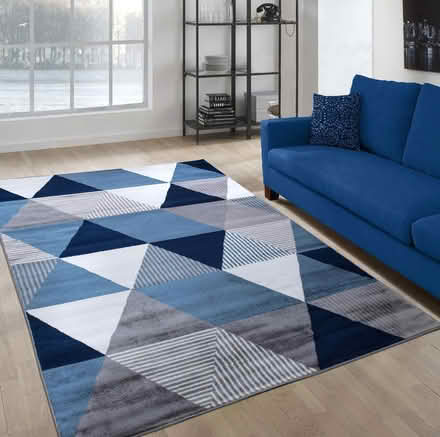 Photo of free Navy Blue & Grey Rug 160x230cm USED (Tooting SW17 9TD) #1