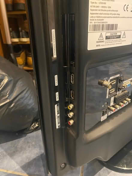 Photo of free Samsung 32”Tv (Easthampstead RG12) #4