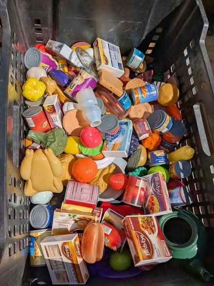 Photo of free Play food and groceries (Worcester WR5) #1
