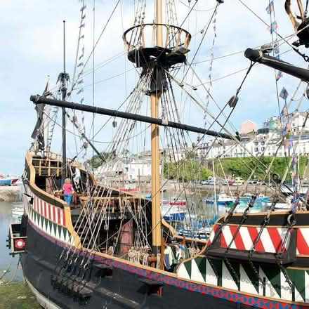 Photo of paste table (Little Billing) #1