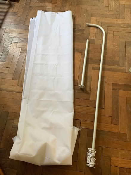 Photo of free Shower rail & curtain (Pipe Aston SY8) #1