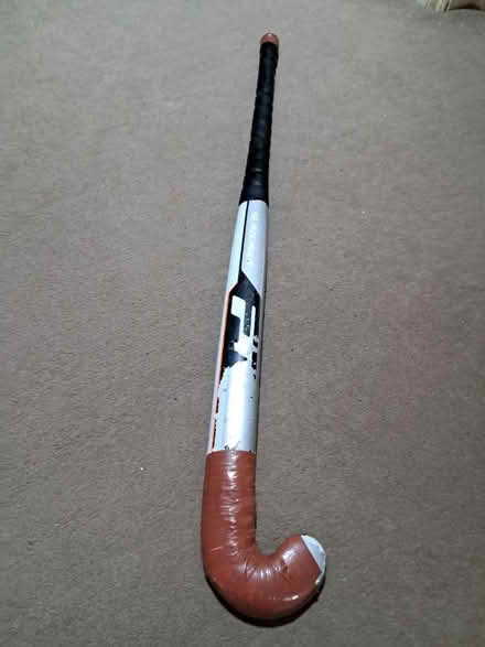 Photo of free Hockey bag/sticks/shoes/gloves (BS8) #2