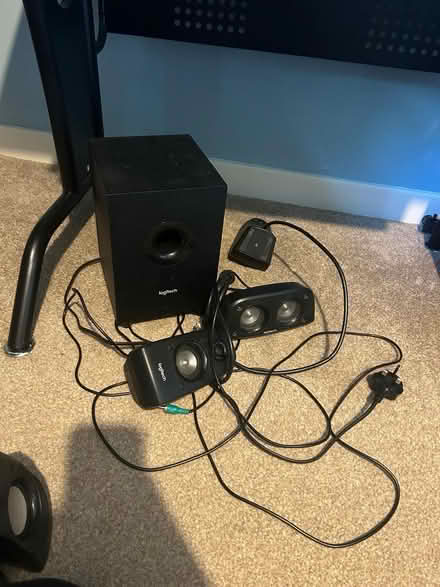 Photo of free Speakers (S3) #1