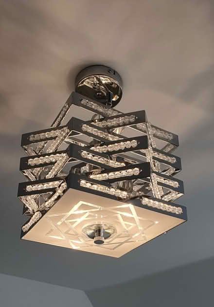 Photo of free Sparkly ceiling lights: Där CUBE (HR6 0EZ) #3