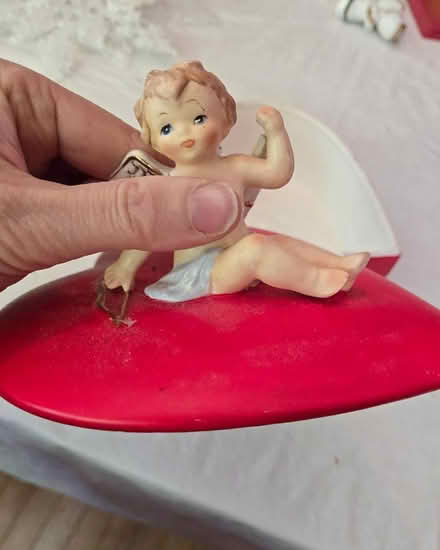 Photo of free Cherub Heart Box - broken (Warrenton) #4