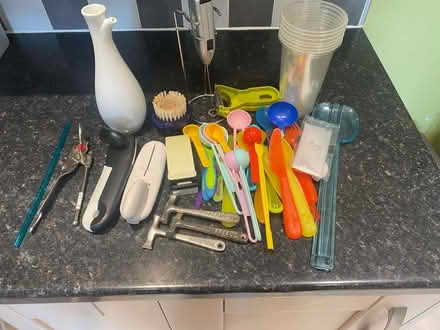 Photo of free Kitchen Items (Hixon ST18) #1