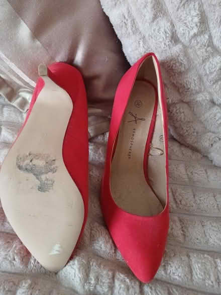 Photo of free Ladies Shoes size 6 (Malvern Link WR14) #2