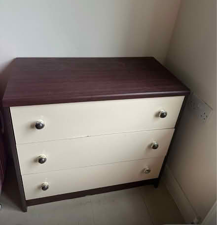 Photo of free Chest of drawers (Islington N1) #1