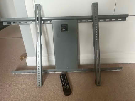 Photo of free Samsung 50inch LCD HD TV (Cheam) #2