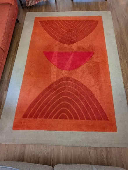 Photo of free Rug (Dumbreck G41) #1