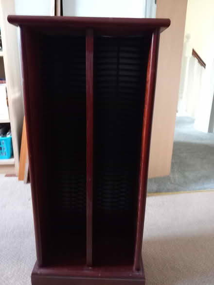 Photo of free cd rack (Bordon) #1