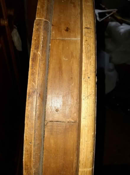 Photo of free Round table (Higher Hurdsfield SK10) #2