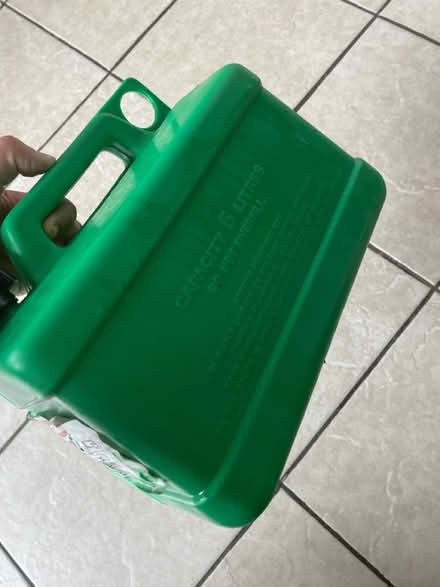 Photo of free Petrol can 5L (never used) (Mitcham CR4) #2