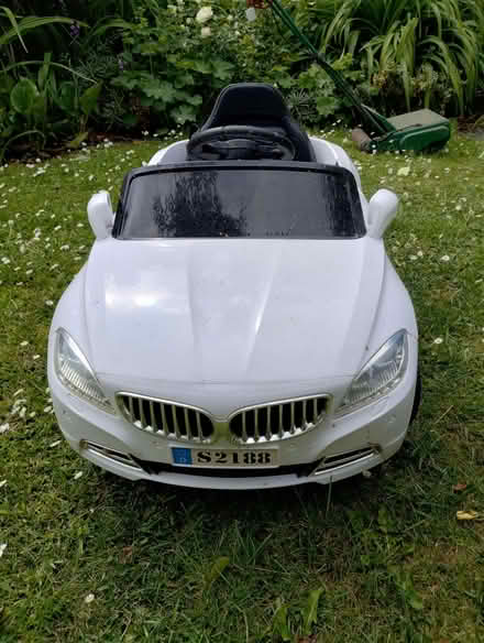 Photo of free Child's battery powered car NO CHARGER (Irby CH61) #4