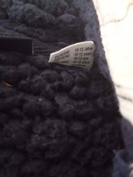 Photo of free Warm & Comfy Boy Hoodie Size 11 - 12 Years (Slade Green DA8) #2