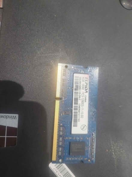 Photo of free 4gb memory HP LAPTOP (South harrow HA2) #1