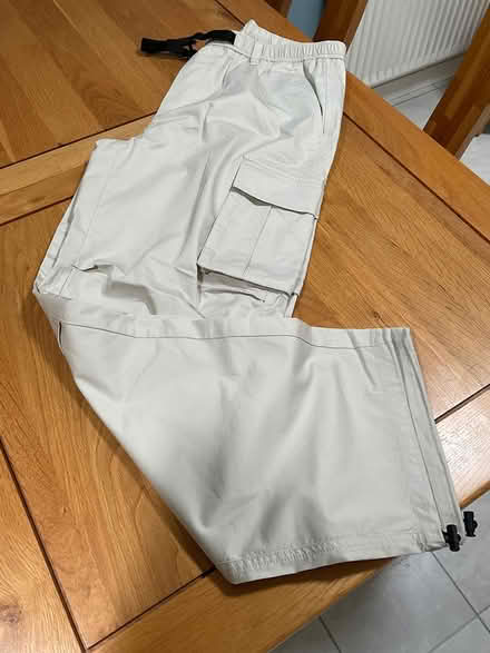 Photo of free Menβs lightweight Cargo Trousers (Waverton CH3) #1