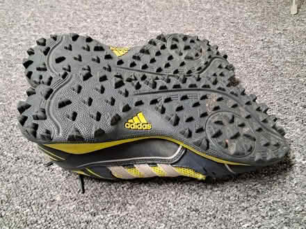Photo of free Hockey bag/sticks/shoes/gloves (BS8) #4