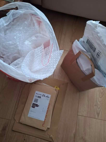 Photo of free Packaging for re-use (New Addington CR0) #1