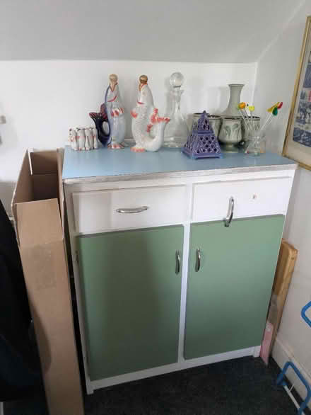 Photo of free Formica cabinet (SE14) #2