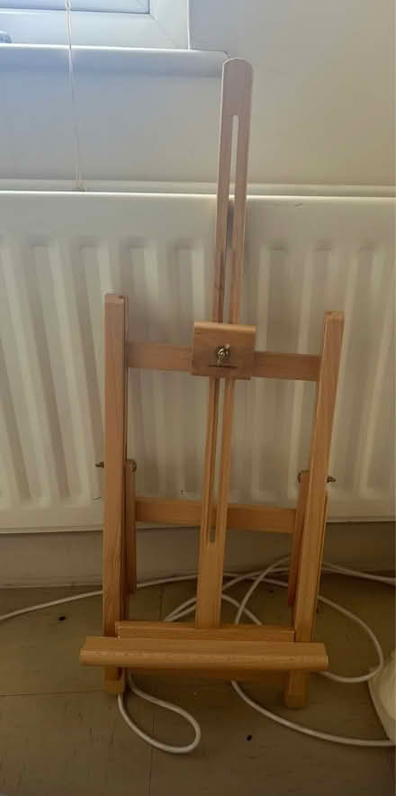 Photo of free Art easel (Islington N1) #1