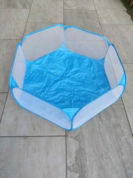 Photo of free Pet pen (Wellingborough NN8) #1