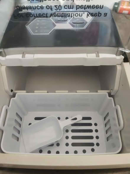 Photo of free Ice cube maker not working (Spitalfields E1) #1