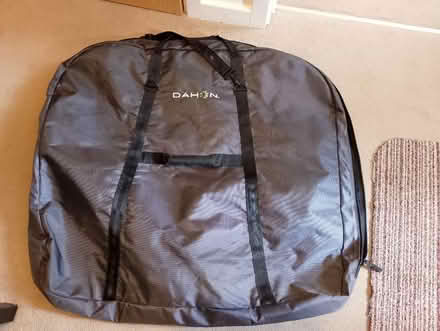 Photo of free Dahon folding bike bag (mitchams corner CB4) #1