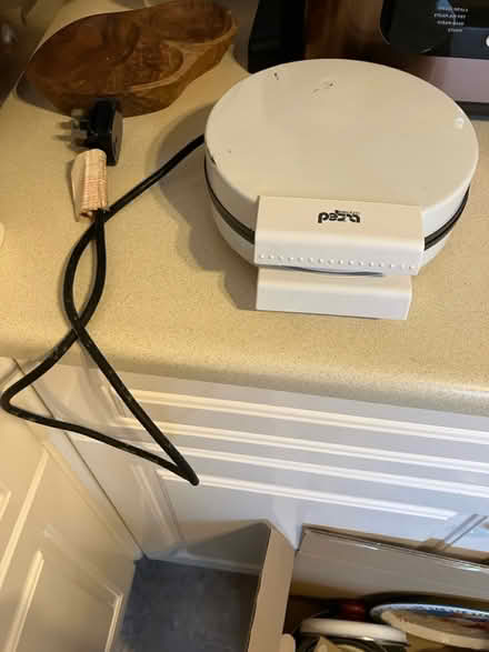 Photo of free Petra waffle-majer (Greenhills, East Kilbride) #1