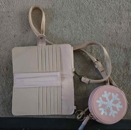 Photo of free Small cross body purse & coin purse (Block by Lombard pool) #1