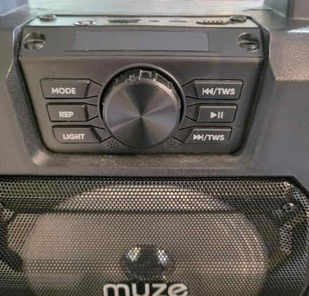 Photo of free Muse Thunder Speaker - Unreliable (Bellevue-Redmond) #3