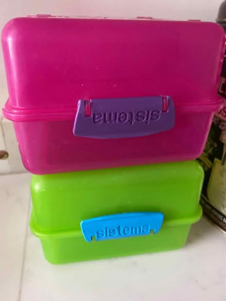 Photo of free Sistema square lunch box (Desborough Island TW17) #1