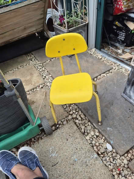 Photo of free Retro chair (Rm3 0gd) #1