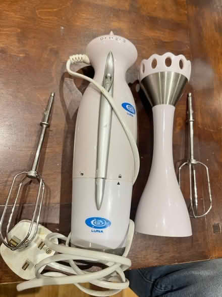 Photo of free Hand Blender (Heston) #2