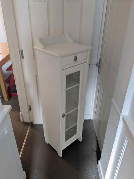 Photo of free Bathroom cabinet (Mitcham/collierswood CR4) #4